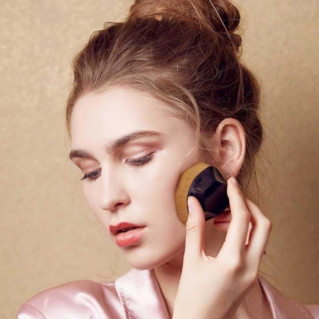 Gadgets d'Eve ™ : Pinceau de Maquillage Hexagonal à Poils Ultra-fins